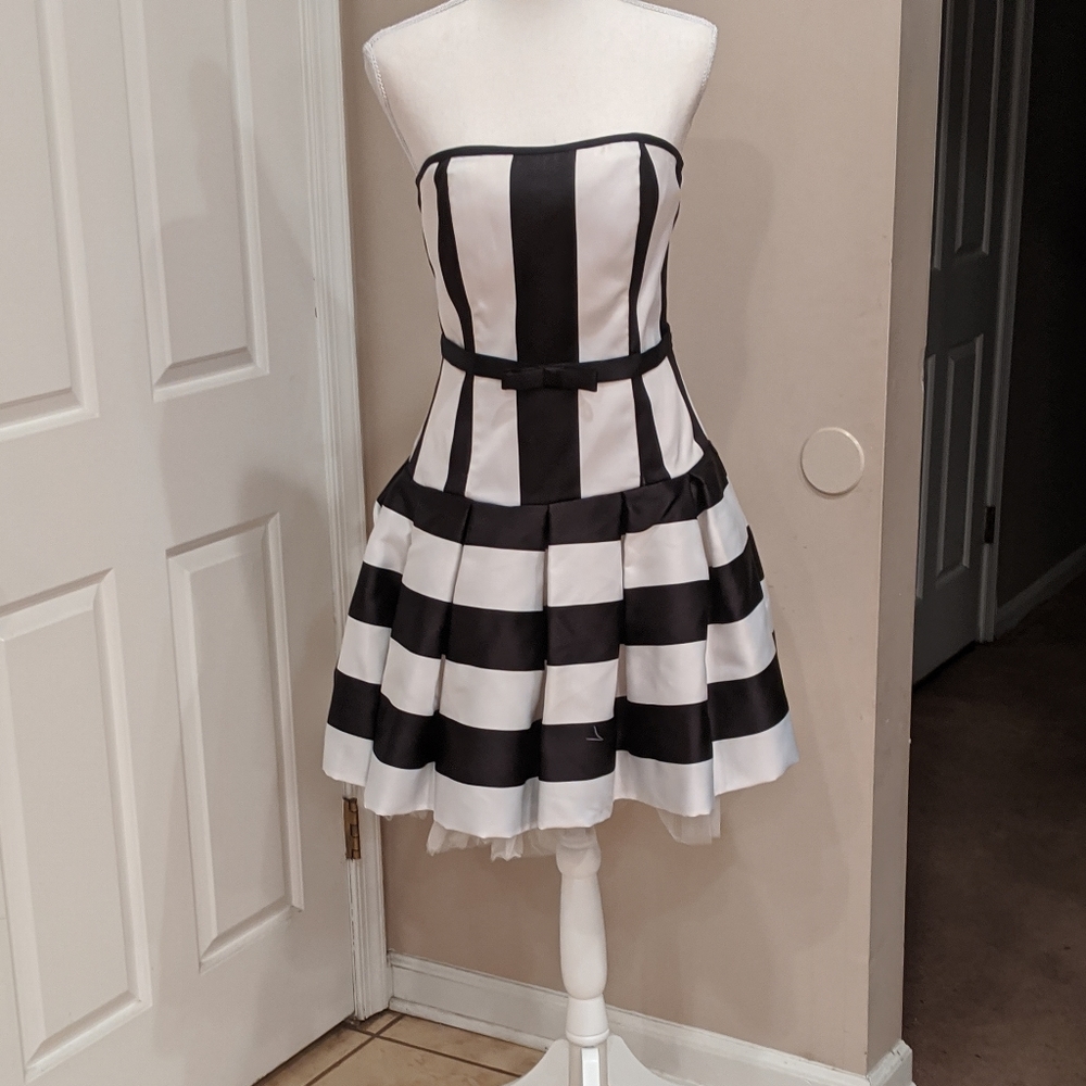 Cocktail dress